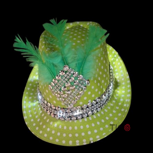 SOMBRERO GUAPO VERDE CON LUNARES BLANCOS DECO PLATEADO CON LUZ x 1